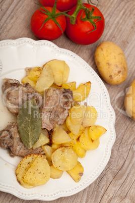 lamb with potatoes