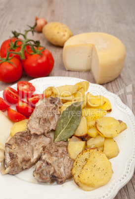 lamb with potatoes