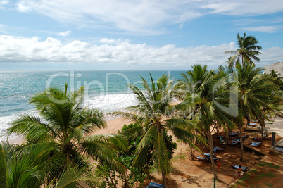 Beach and turquoise water of Indian Ocean, Bentota, Sri Lanka