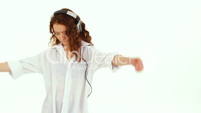 Girl loves music