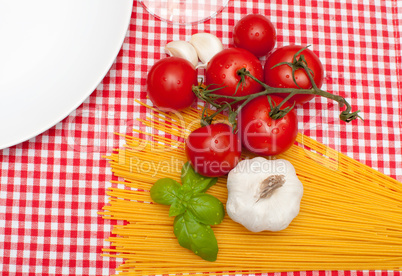 Spaghetti - ingredients