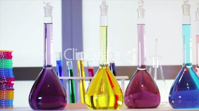 bright liquids in flasks to microscope