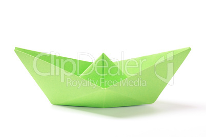 Grünes Papierschiff
