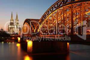 Köln: Dom und Hohenzollernbrücke