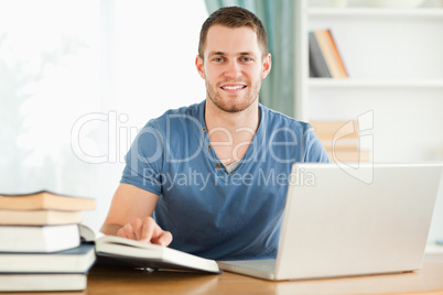 Student happy about research results from the internet