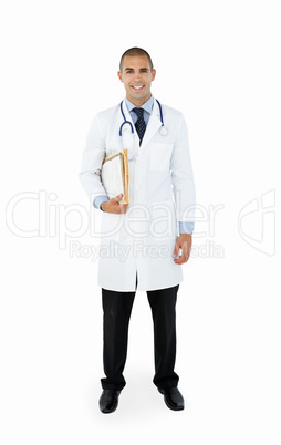 Studioaufnahme eines jungen Arztes