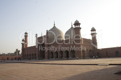 Badshahi Mosque, beautiful monument architecture of islamic world