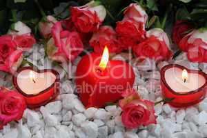 Romantische Dekoration mit Kerzen