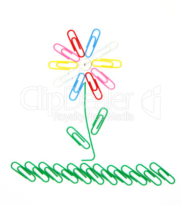 Flower from paper clips