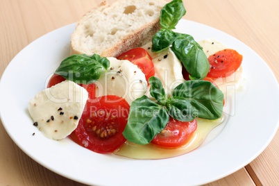 insalata caprese