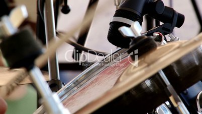 Man play drums