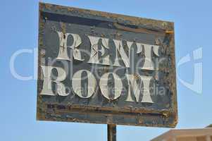 RENT ROOMS Sign