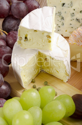 brie with green pepper