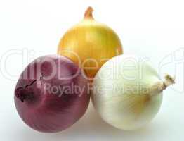 red, yellow and white onions