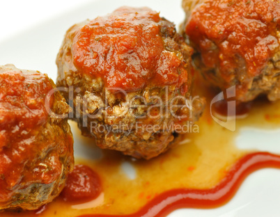 meat balls with tomato sauce
