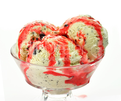 cookies' ice cream with strawberry topping