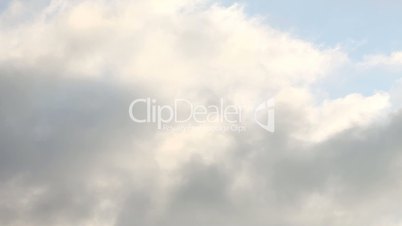 Running clouds (Time Lapse)