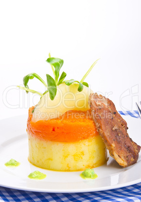 carrots tureen with mashed potatoes and meat