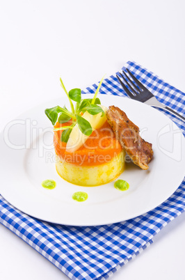 carrots tureen with mashed potatoes and meat