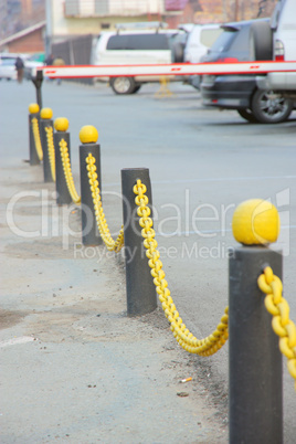 Yellow chain