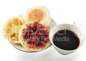 english muffins with jelly and coffee