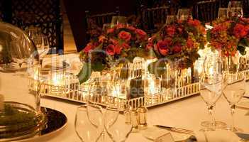 Elegant  dinner table setting 7