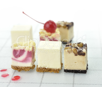 Cheesecake Slices