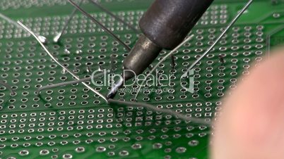 Soldering circuit with through hole component; 2