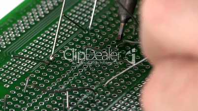 Soldering circuit with through hole IC; 2