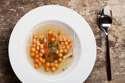 Bayerische Backerbsensuppe