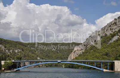 Brücke über den Krka-Fluss