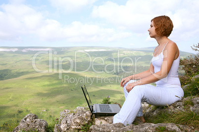 beauty woman with laptop