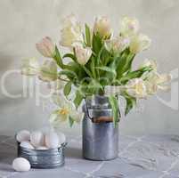 Tulpen und Eier