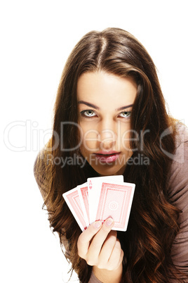 schöne frau spielt poker