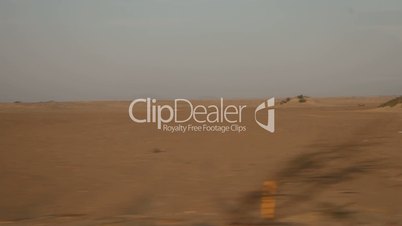 Fahrt durch Wüste, Peru
