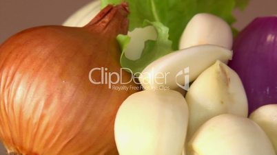 Onion, garlic, rotate