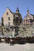 Burg und St. Leo-Kapelle in Eguisheim