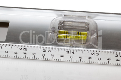 Builders spirit level in aluminum ruler