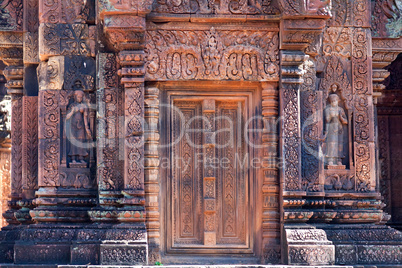 Ancient statues in the temple Banteay Srei, ?ambodia