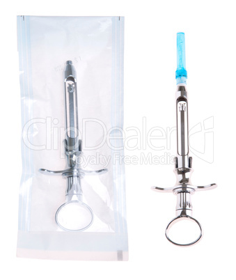 Dental syringe