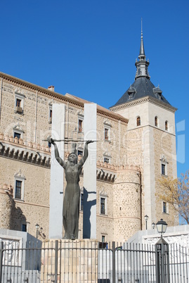 Alcázar Fortress and Statue of Peace in Toledo