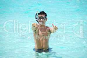 Thumbs up for snorkeling experience