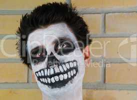 Portrait of a creepy skeleton guy (Carnival face painting)