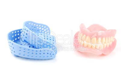 Denture and trays