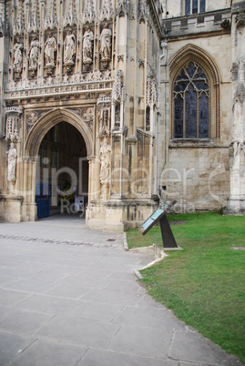 Entrance of Gloucester Cathedral (sculptures detail)