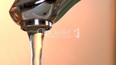 Running faucet tap macro; 9