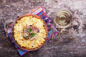 bavarian spaetzle noodles with cheese