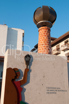 Republic sculpture in Ourem