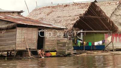 Slums am Amazonas, Peru