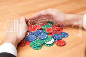 Hand und Pokerchips